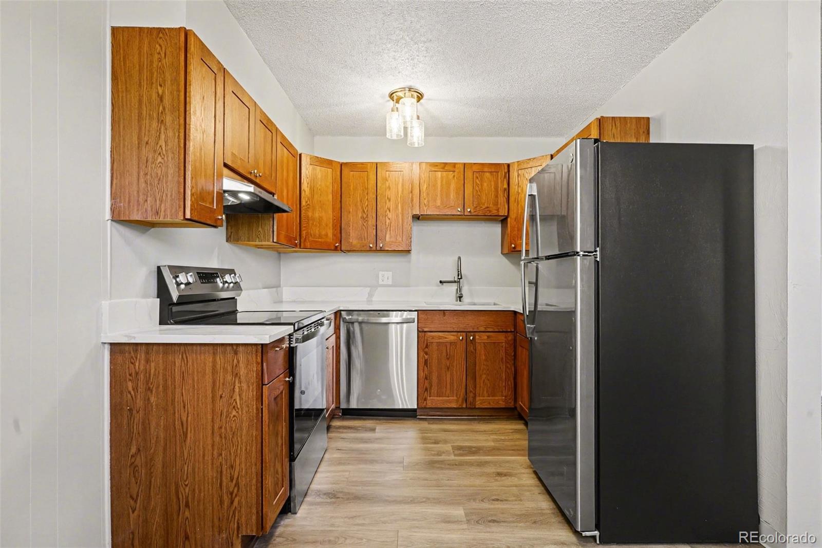 2120 S Vaughn Way 102F