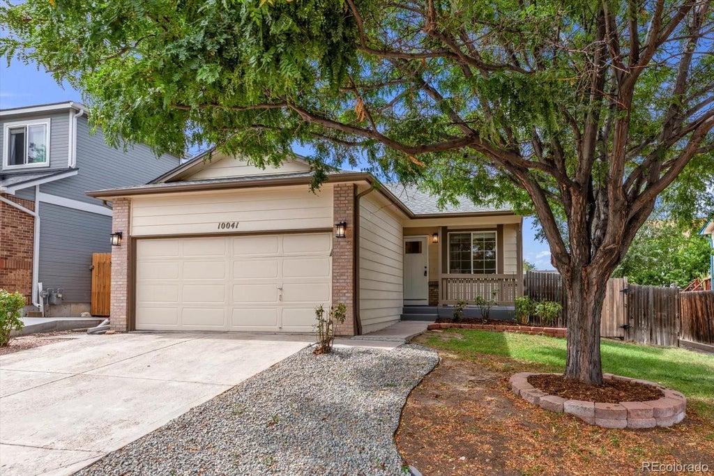 Photo of 10041 Raritan Way, Thornton, CO 80260 (MLS # 6201553)