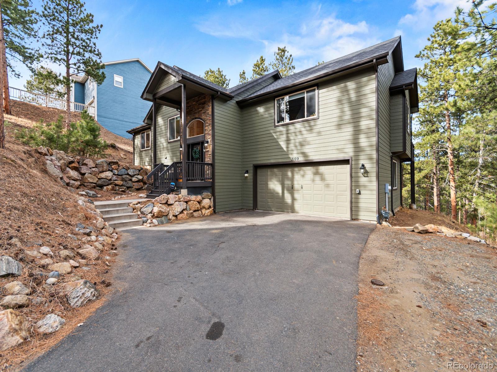 3109 Moonshadow Lane