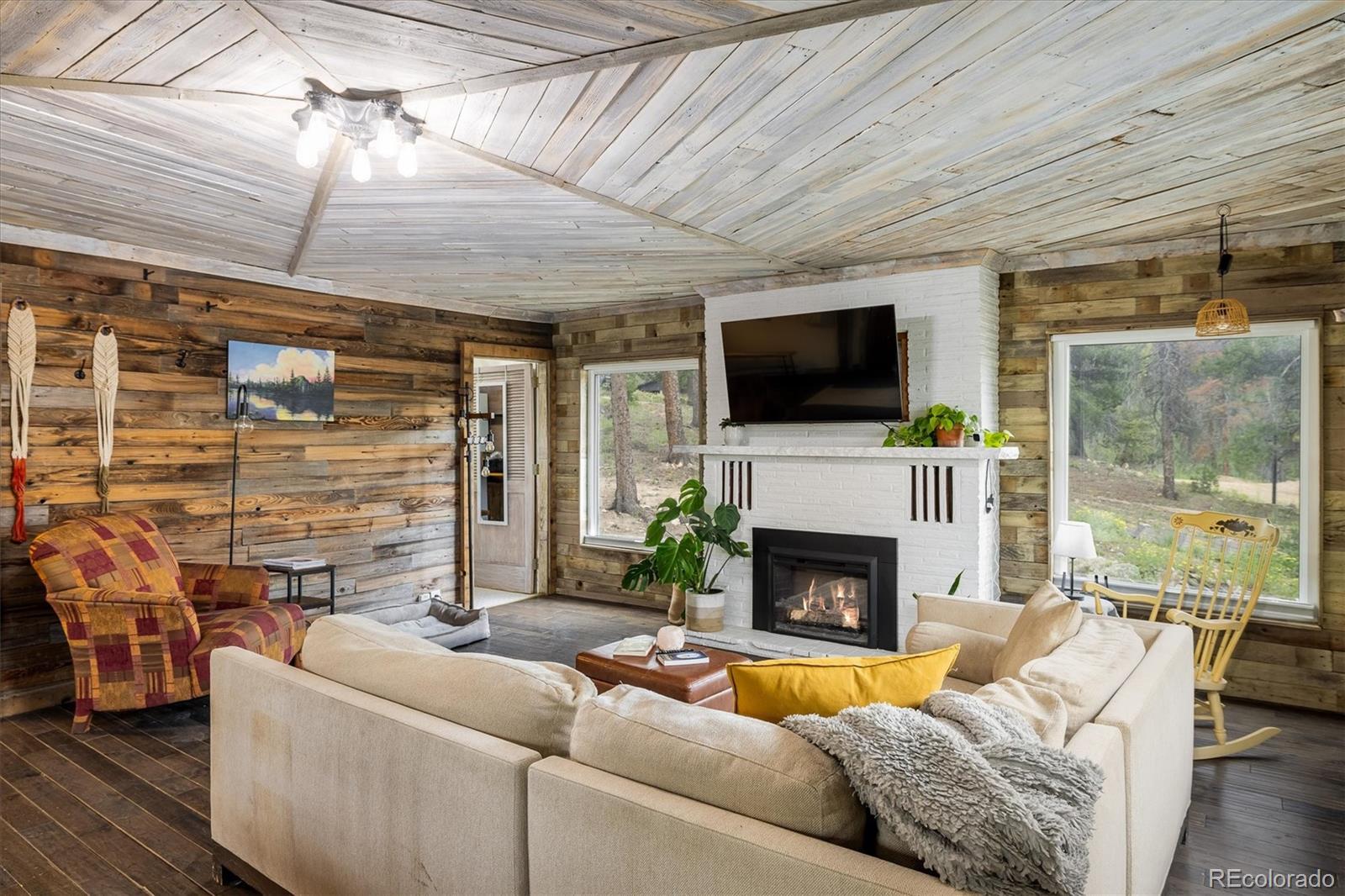 11 Eagles Nest Lane