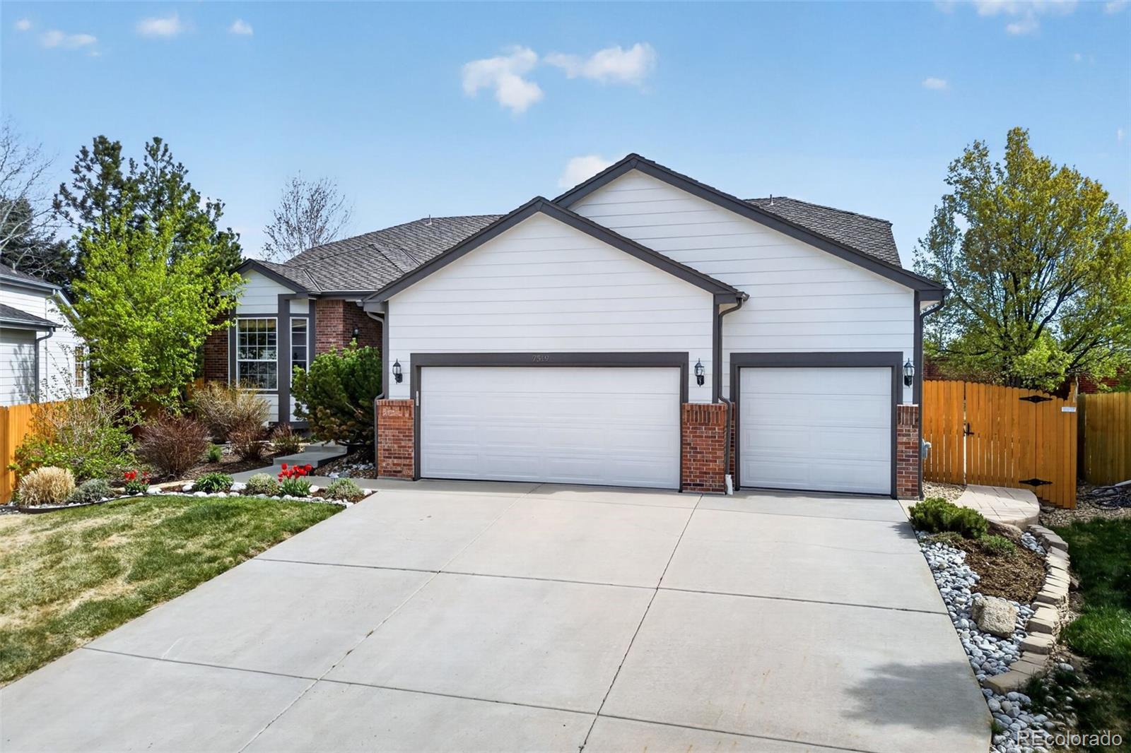 7519 Indian Wells Place