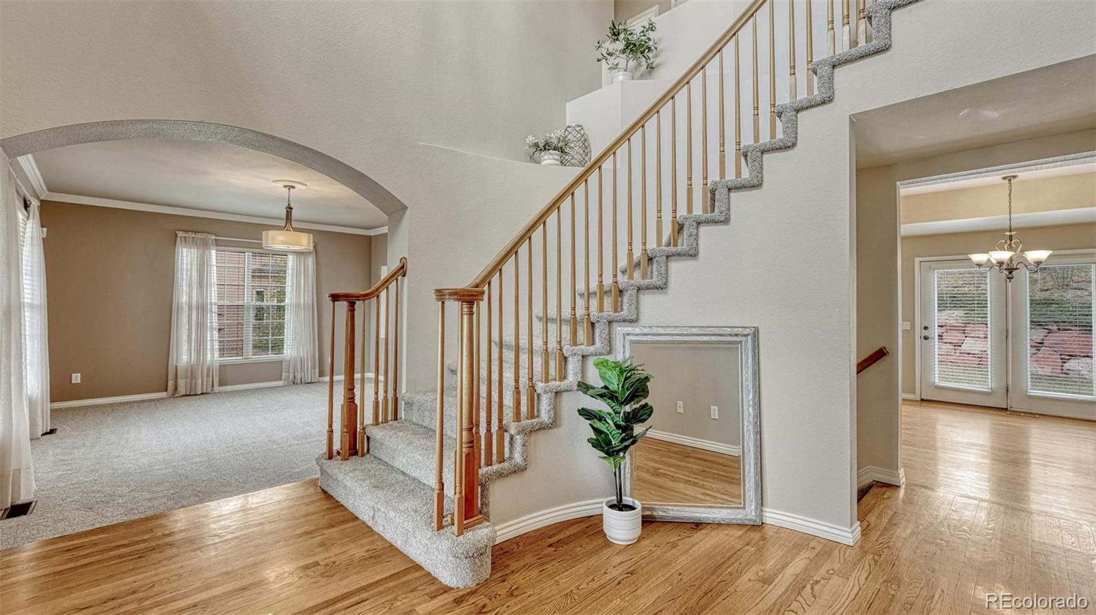 15211 Ridgefield Lane