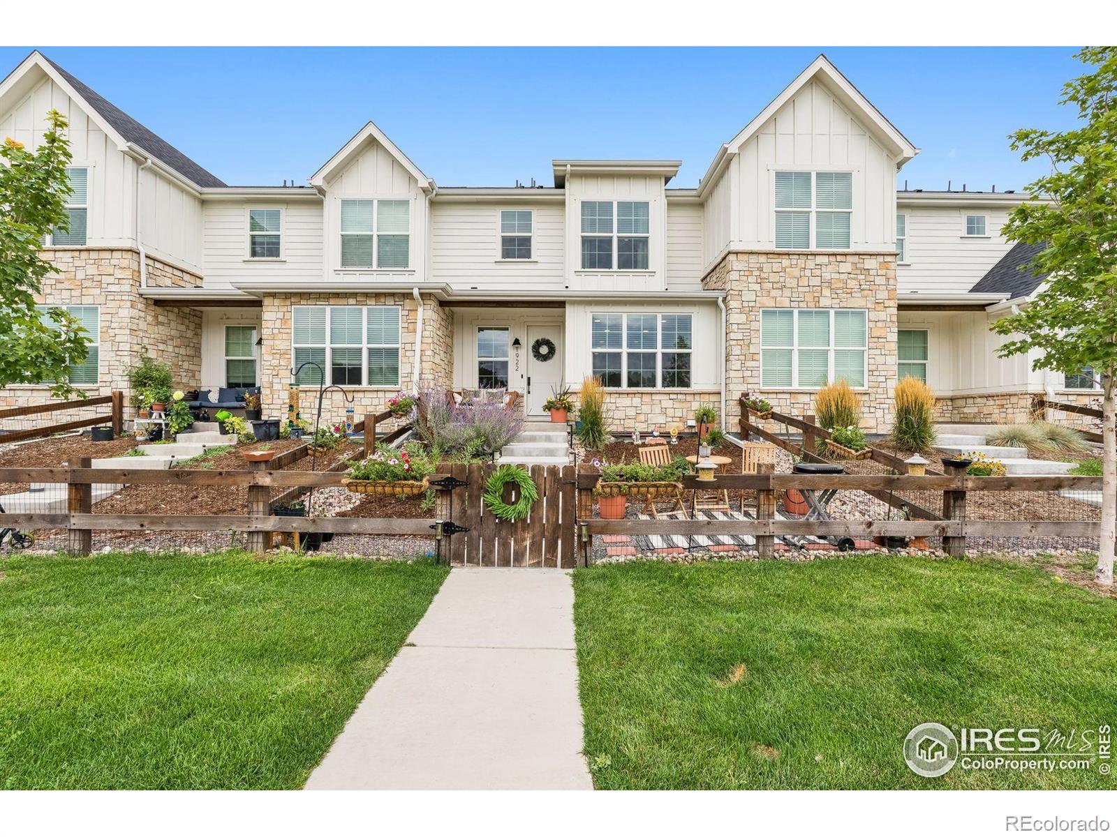 1922 Naturita Street