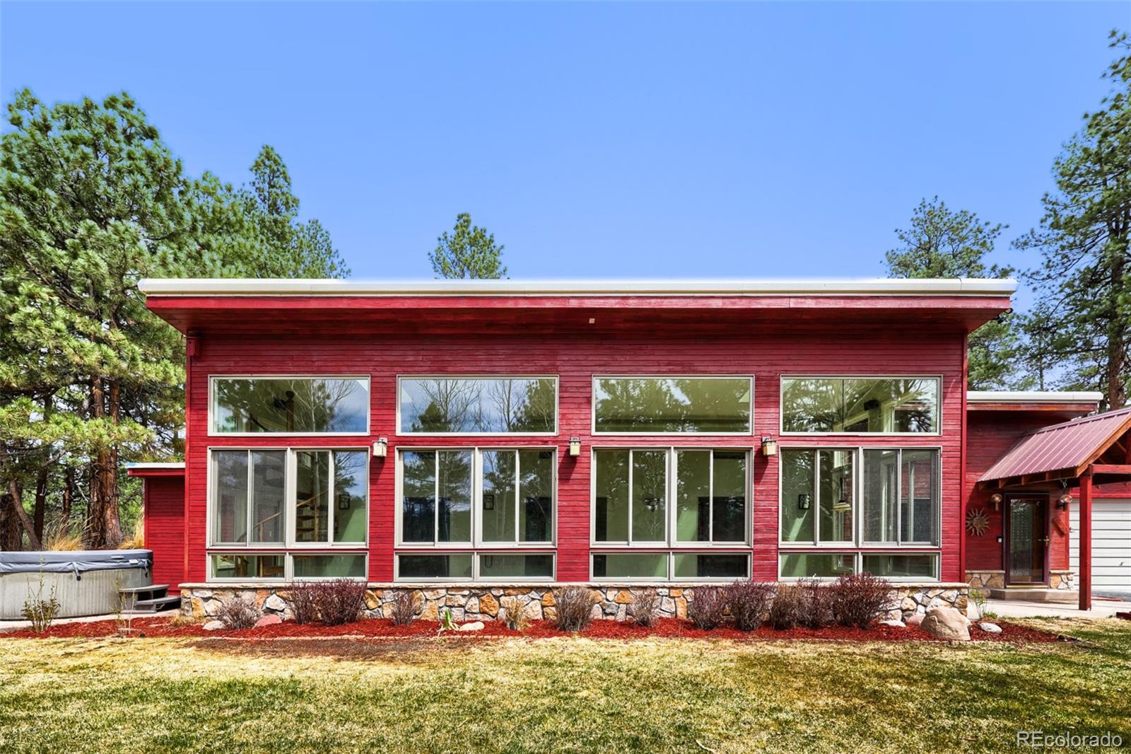 720 N Bluff Drive