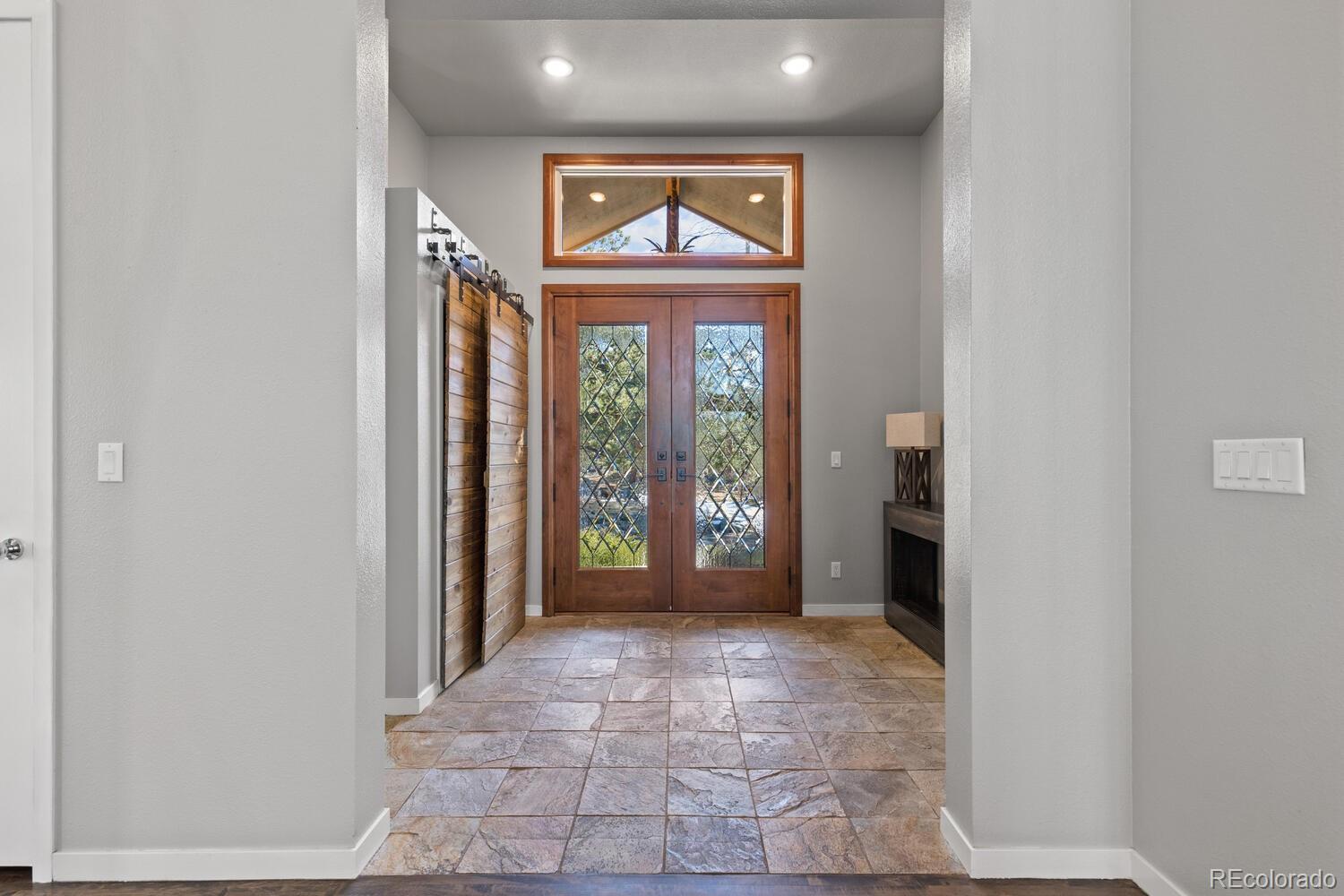 166 S Rainbow Trail