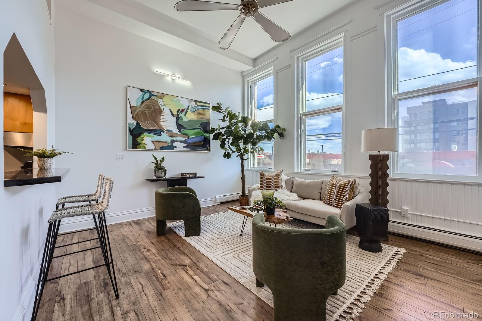 108 W Byers Place 106