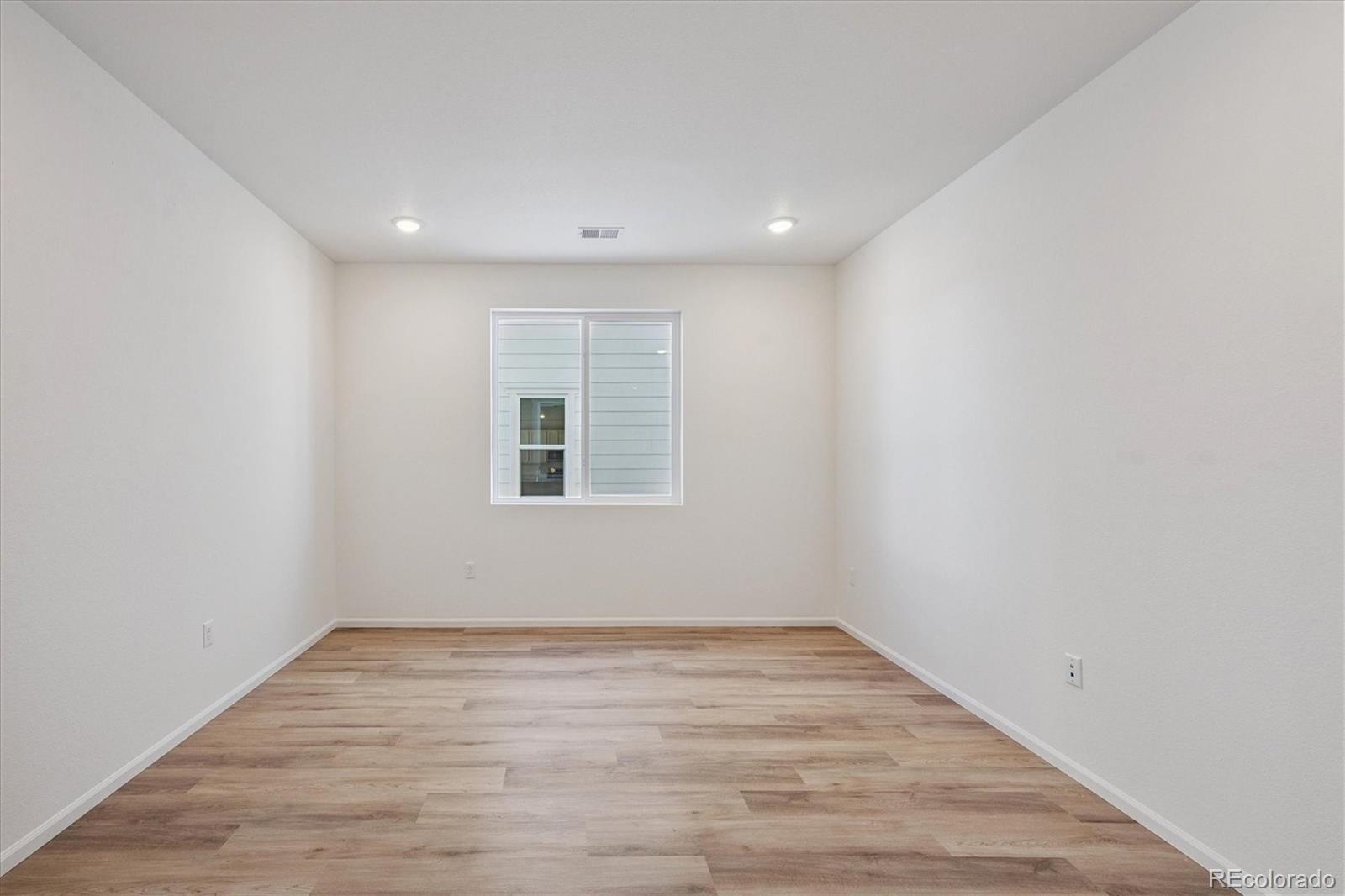 356 Lake Granby Avenue