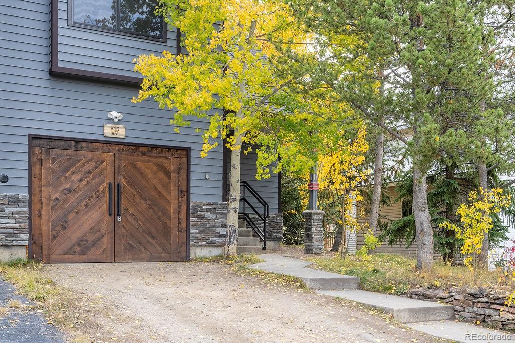 815 Vendome Avenue 7