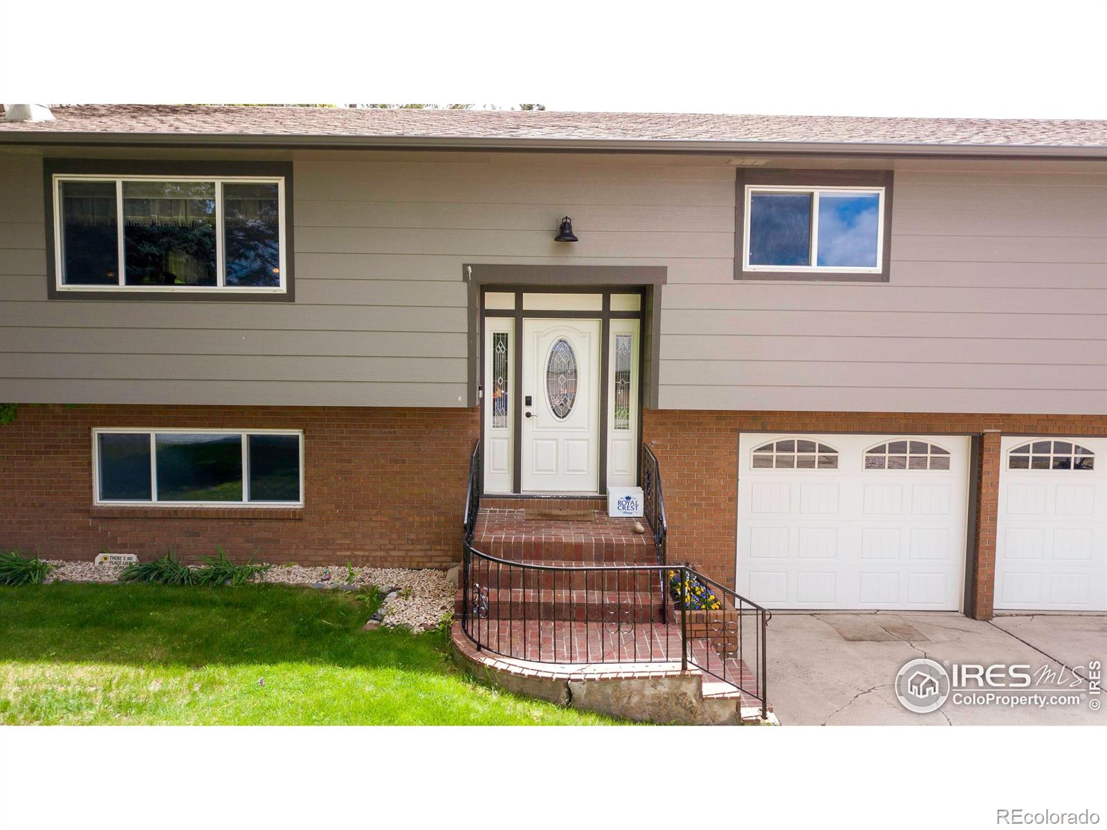 204 35th Street SW
