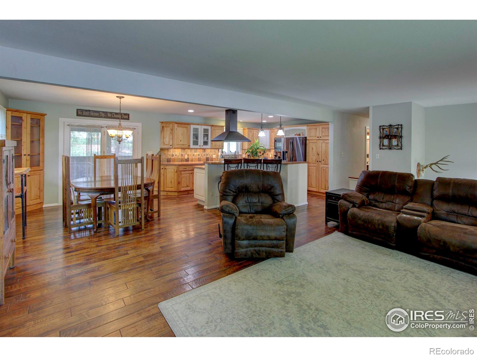 204 35th Street SW