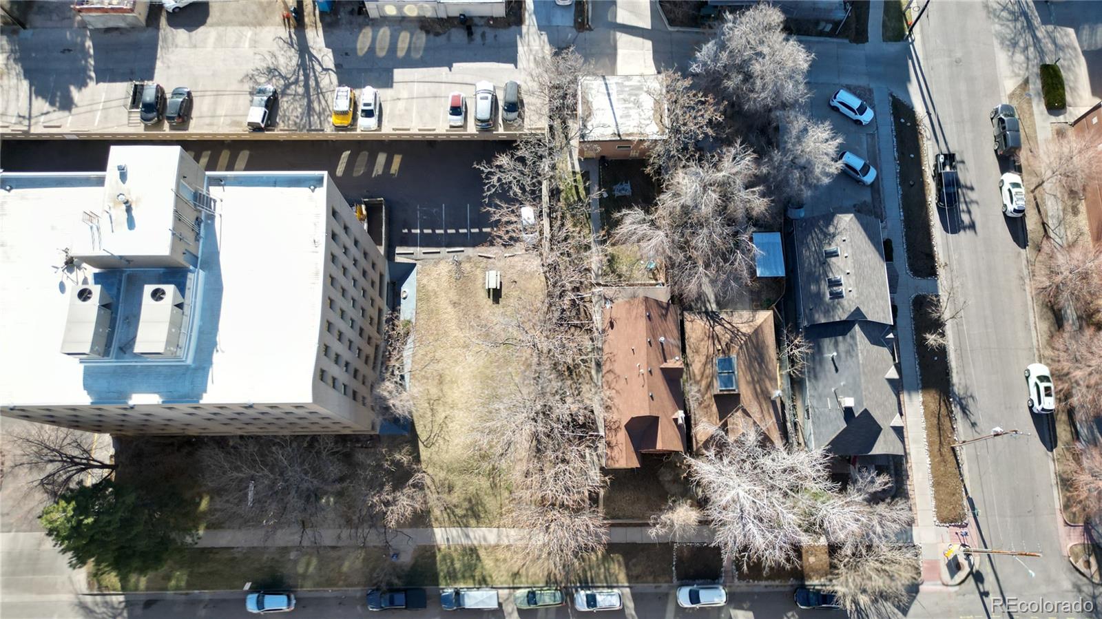 2743-2749 Bryant Street