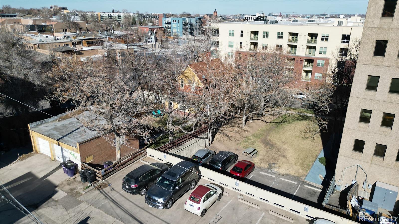 2743-2749 Bryant Street