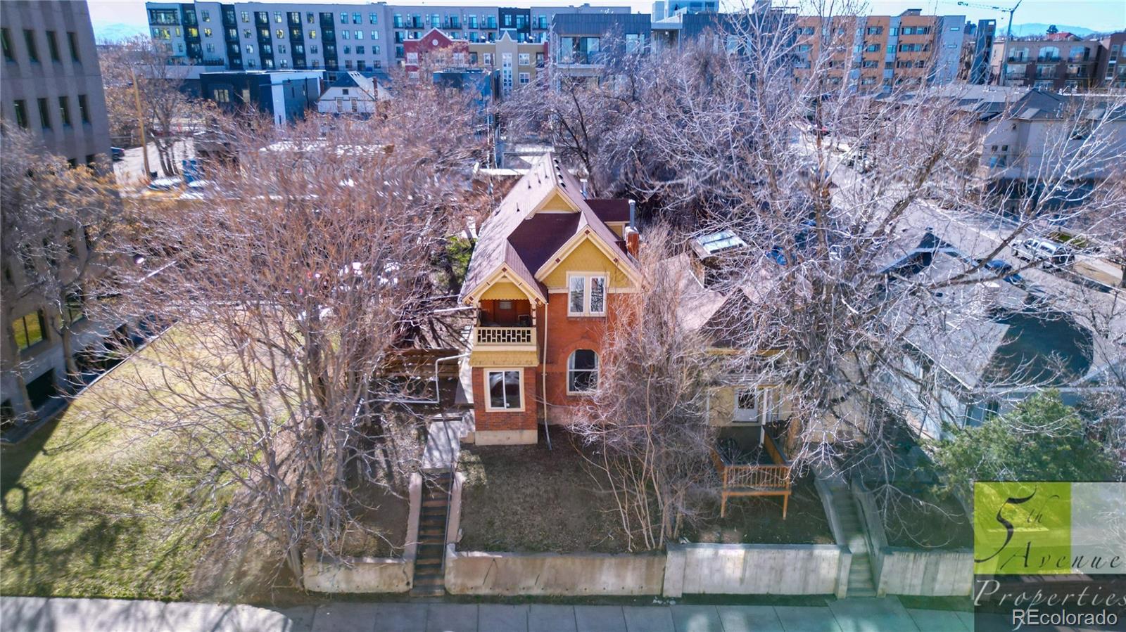 2743-2749 Bryant Street