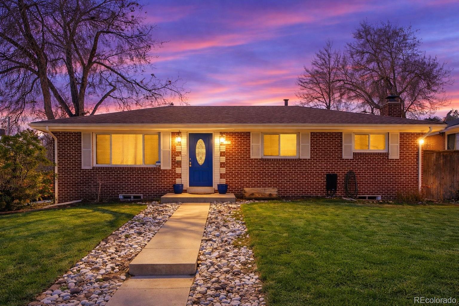 2797 S Benton Street