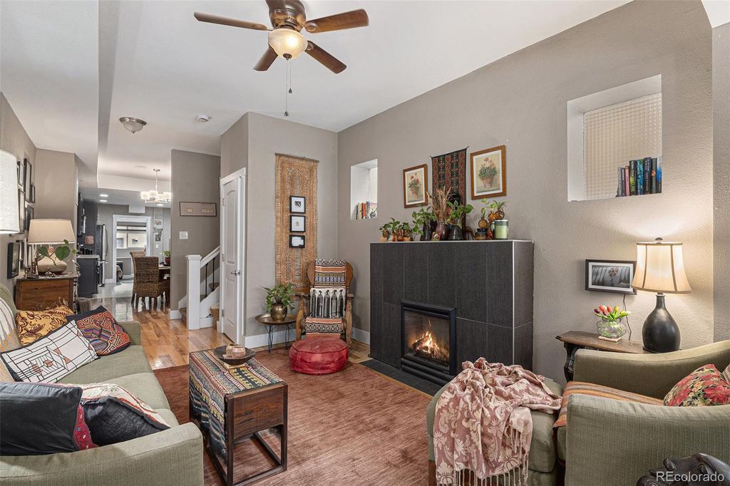 Photo of 1220 N Logan Street, Denver, CO 80203 (MLS # 5495997)