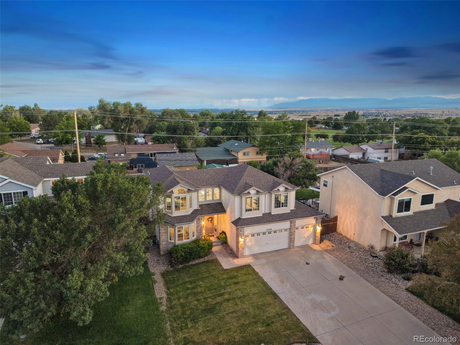 2206 Settlers Drive