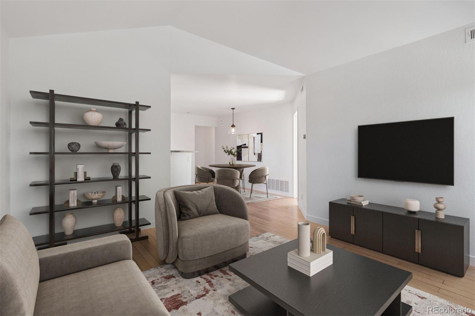 11 W Ellsworth Avenue 22