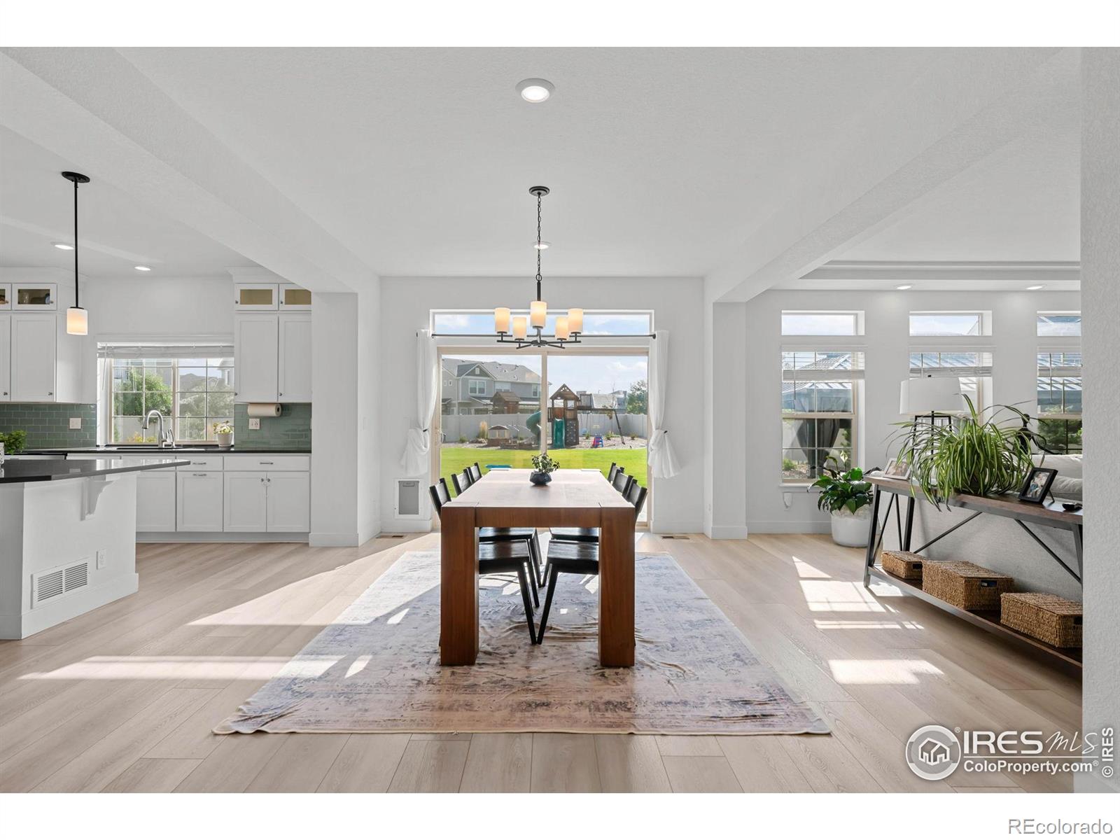 4984 N Jericho Street