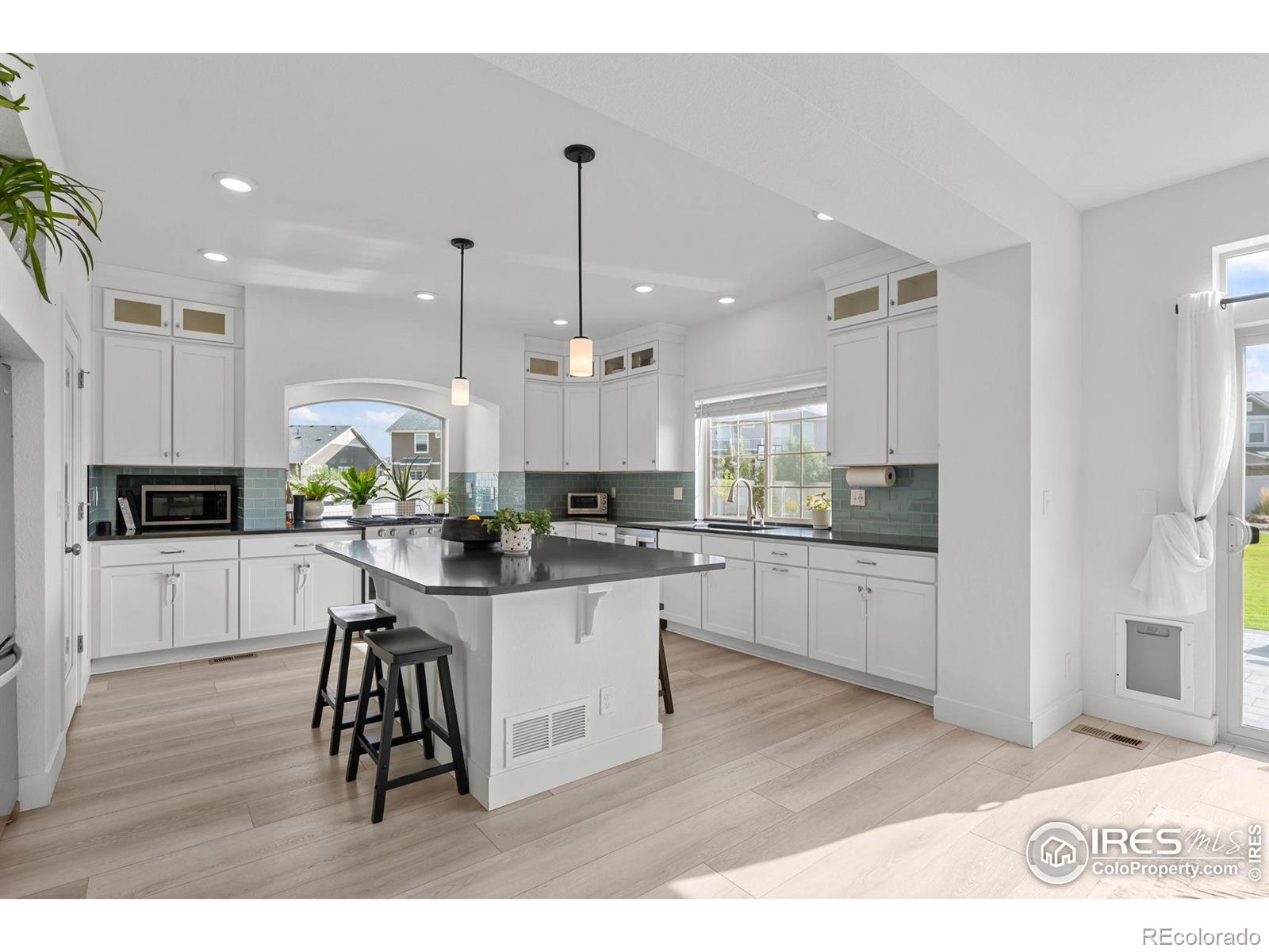 4984 N Jericho Street