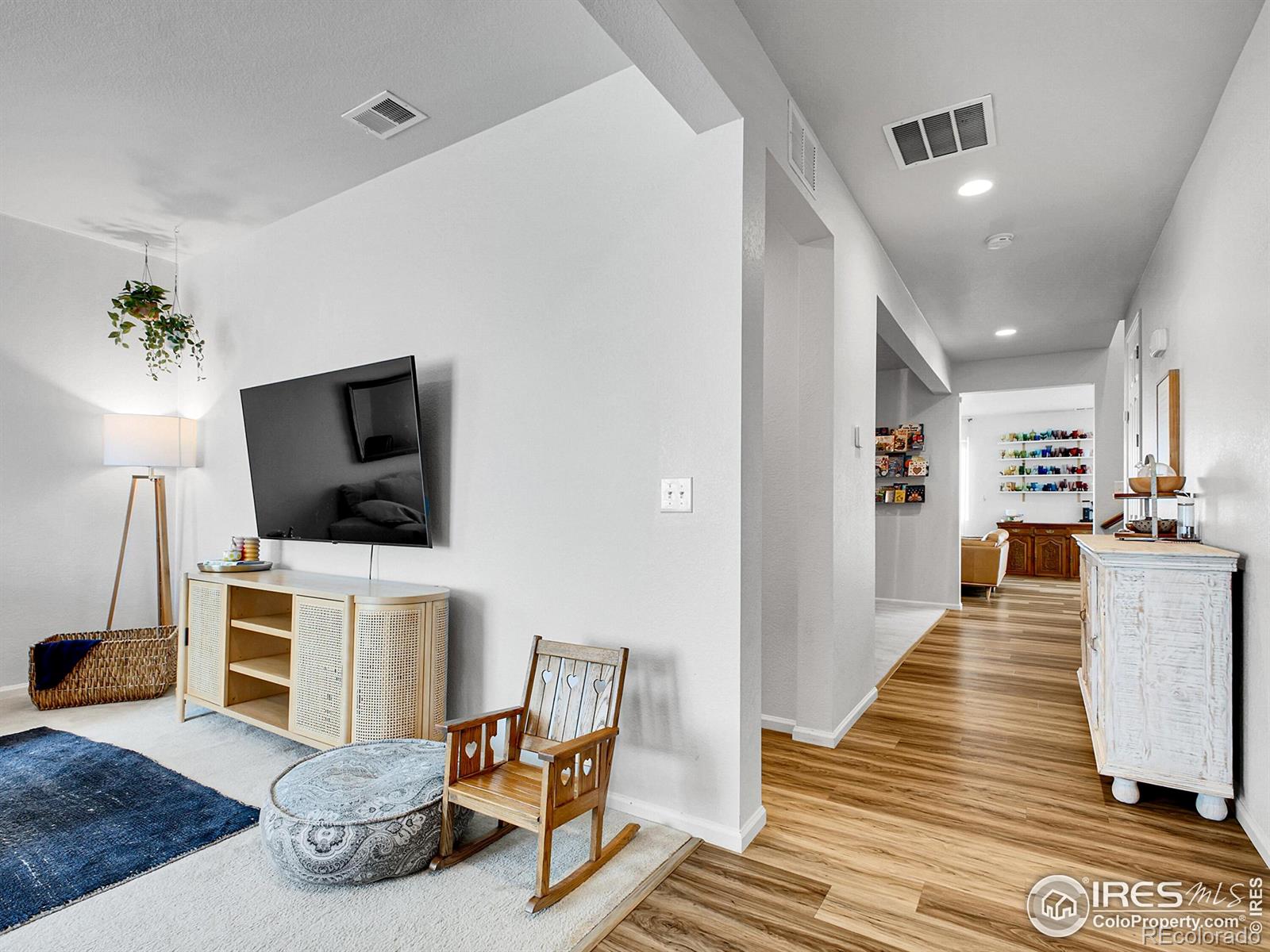 2545 Villageview Lane