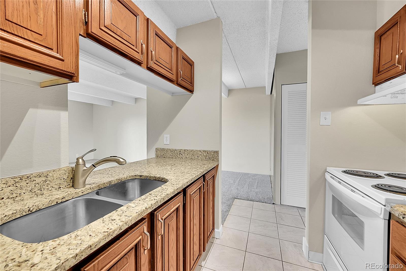 777 N Washington Street 1005