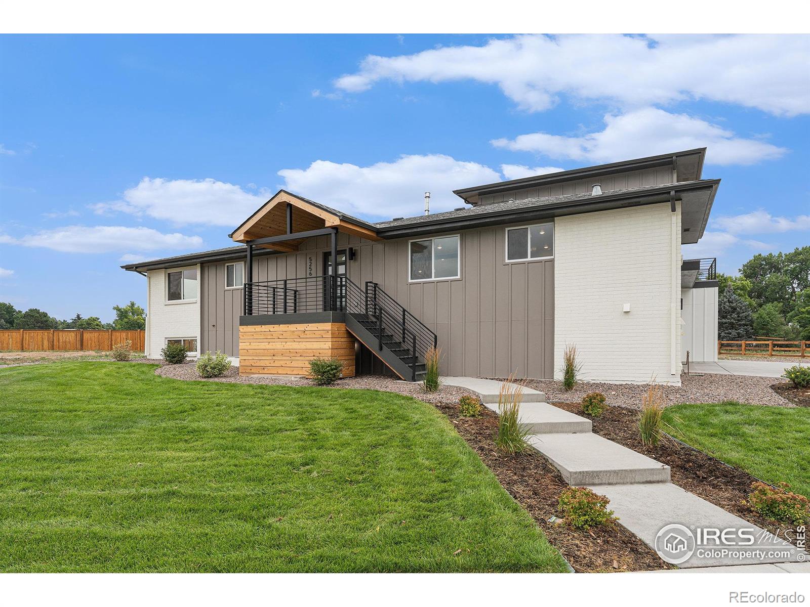 5256 Flora Way