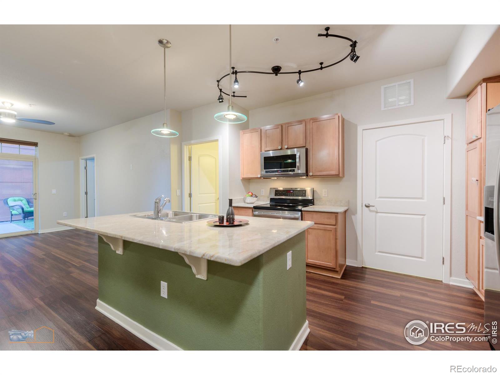 13456 Via Varra 114, Broomfield, CO, 80020 3 13456 Via Varra 114