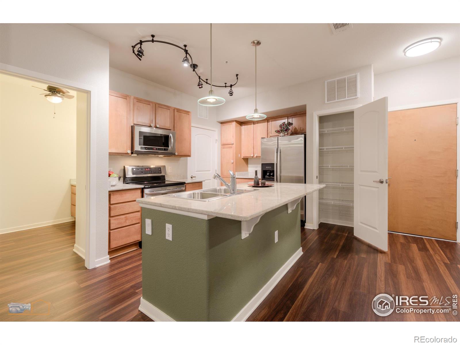 13456 Via Varra 114, Broomfield, CO, 80020 2 13456 Via Varra 114
