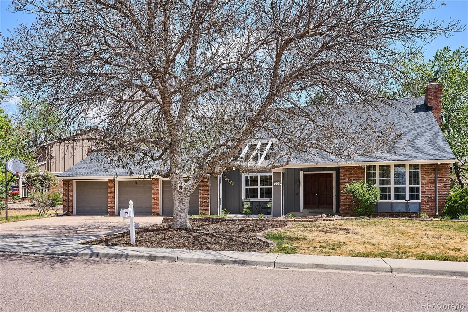 8306 E Jamison Circle