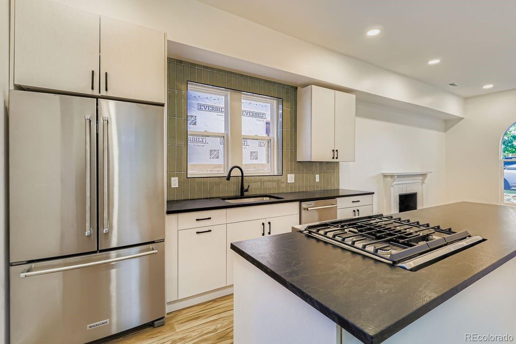 Photo of 4342 Umatilla Street, Denver, CO 80211 (MLS # 1981923)