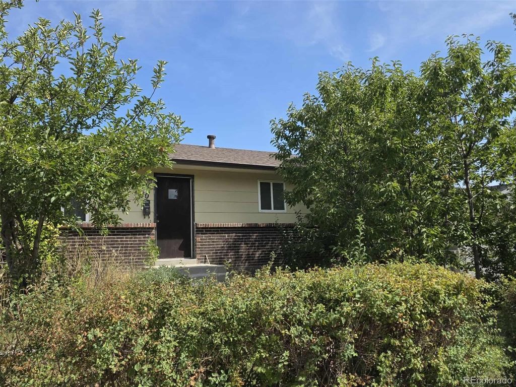 Photo of 1610 Longs Peak Drive, Louisville, CO 80027 (MLS # 8900419)