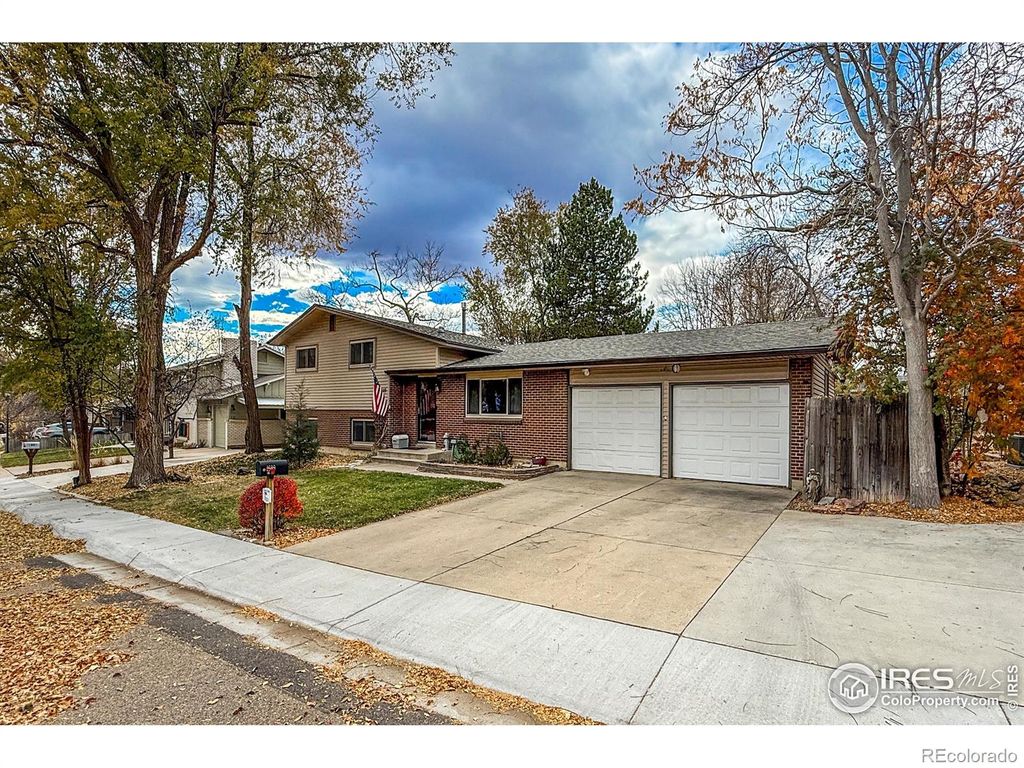 Photo of 1609 Meeker Drive, Longmont, CO 80504 (MLS # IR1047203)