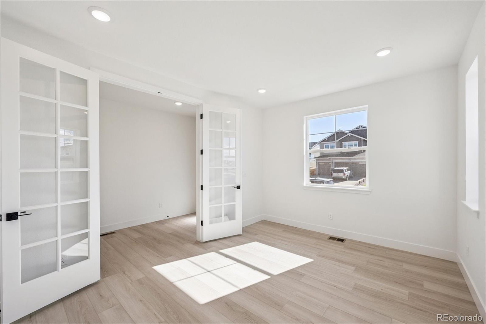 7127 E 126th Place