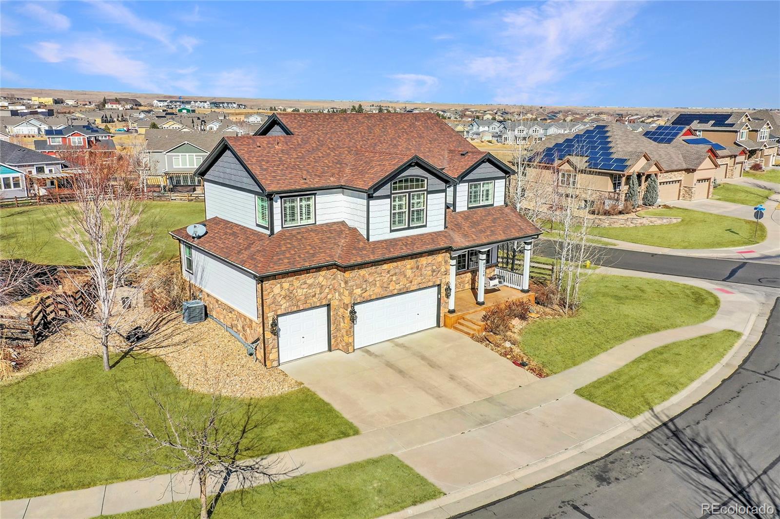 8726 Gardenia Circle