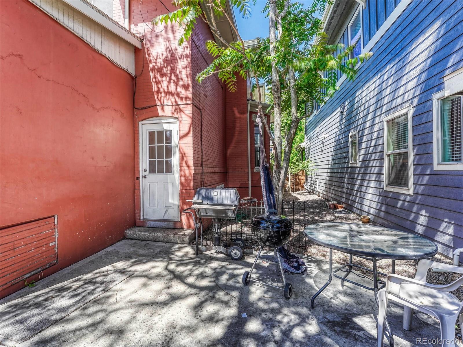 548 S Lincoln Street Basement
