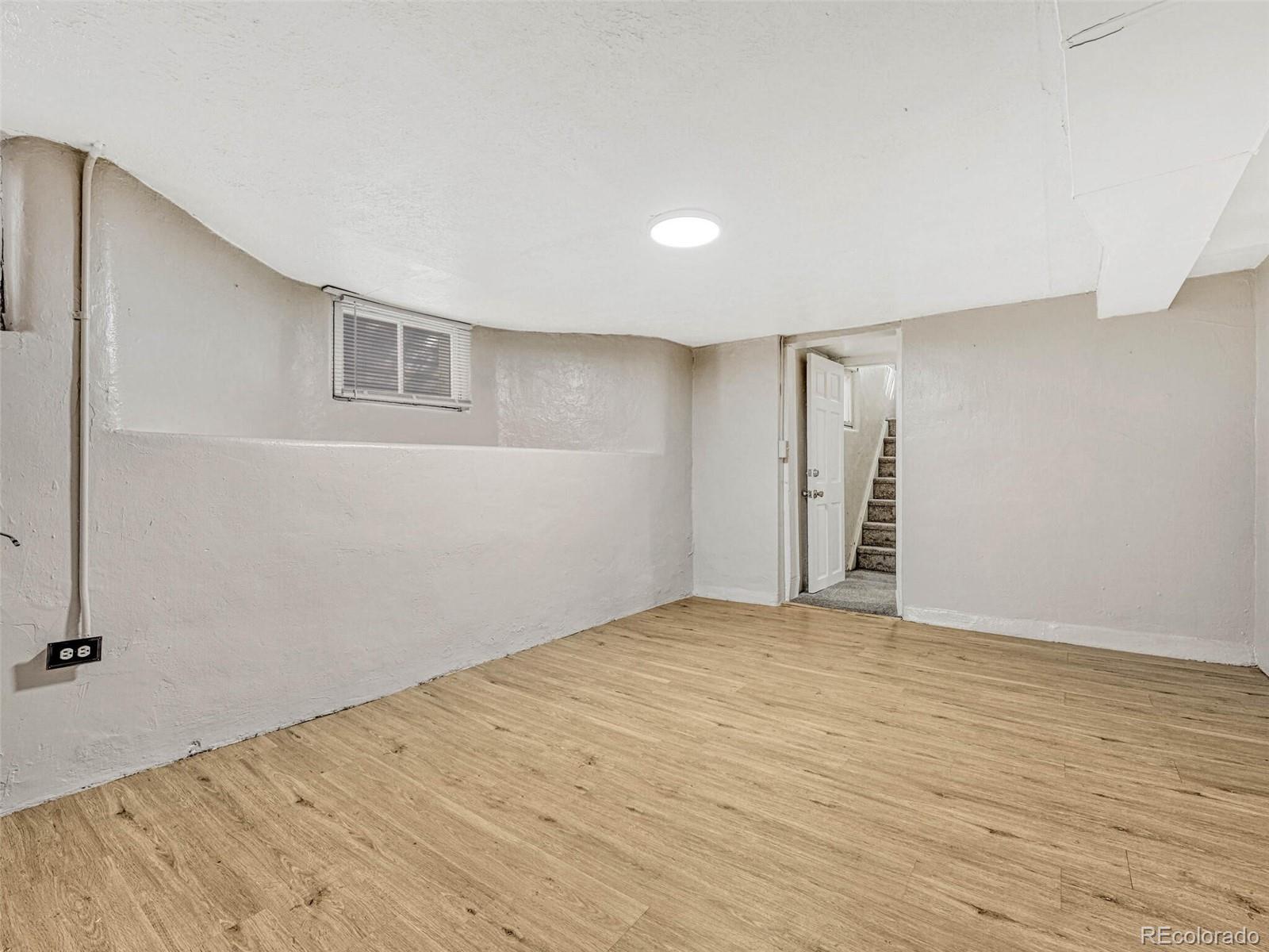 548 S Lincoln Street Basement