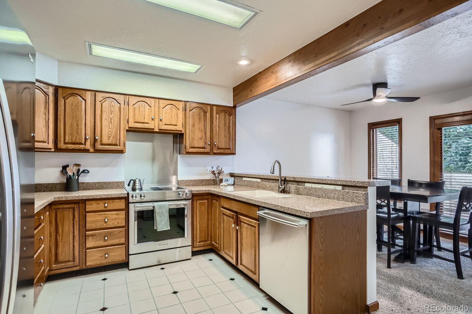 3200 Zephyr Court