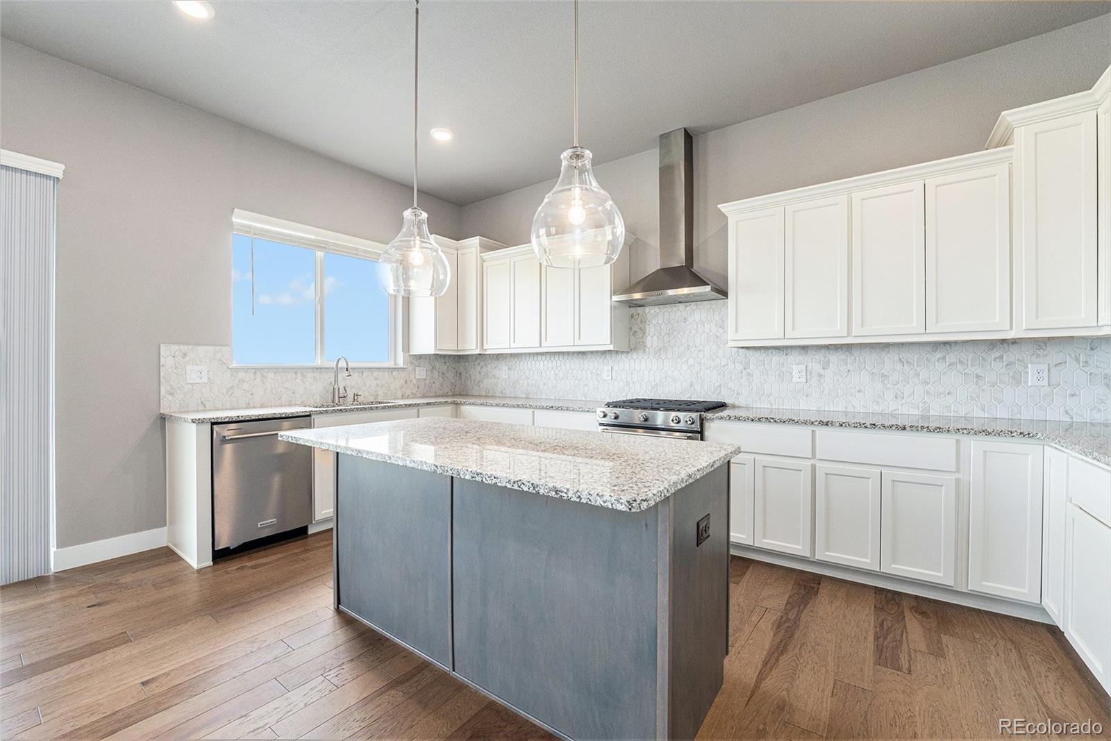 7293 Xenophon Court