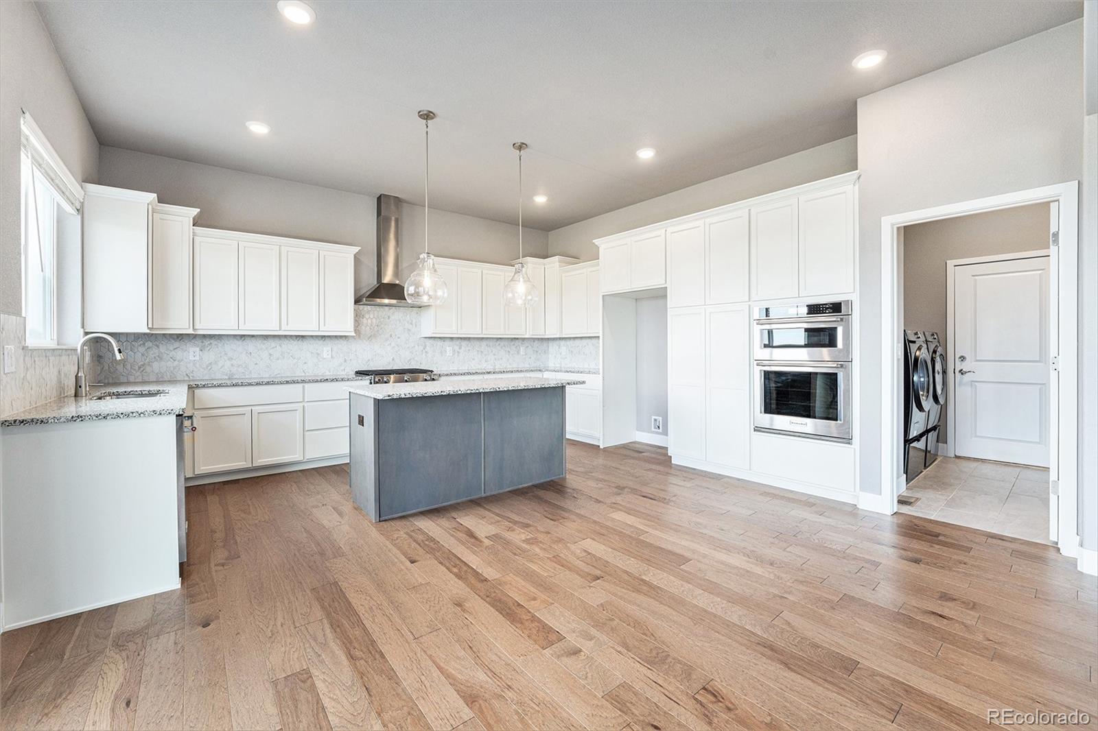 7293 Xenophon Court
