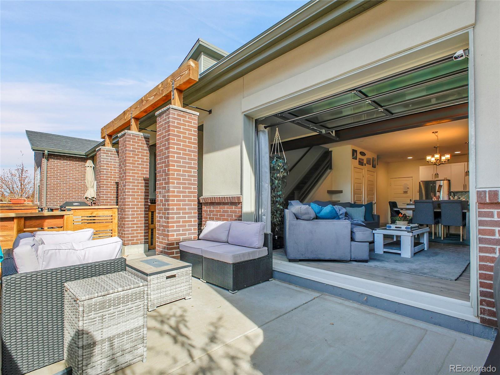 19562 E Sunset Circle