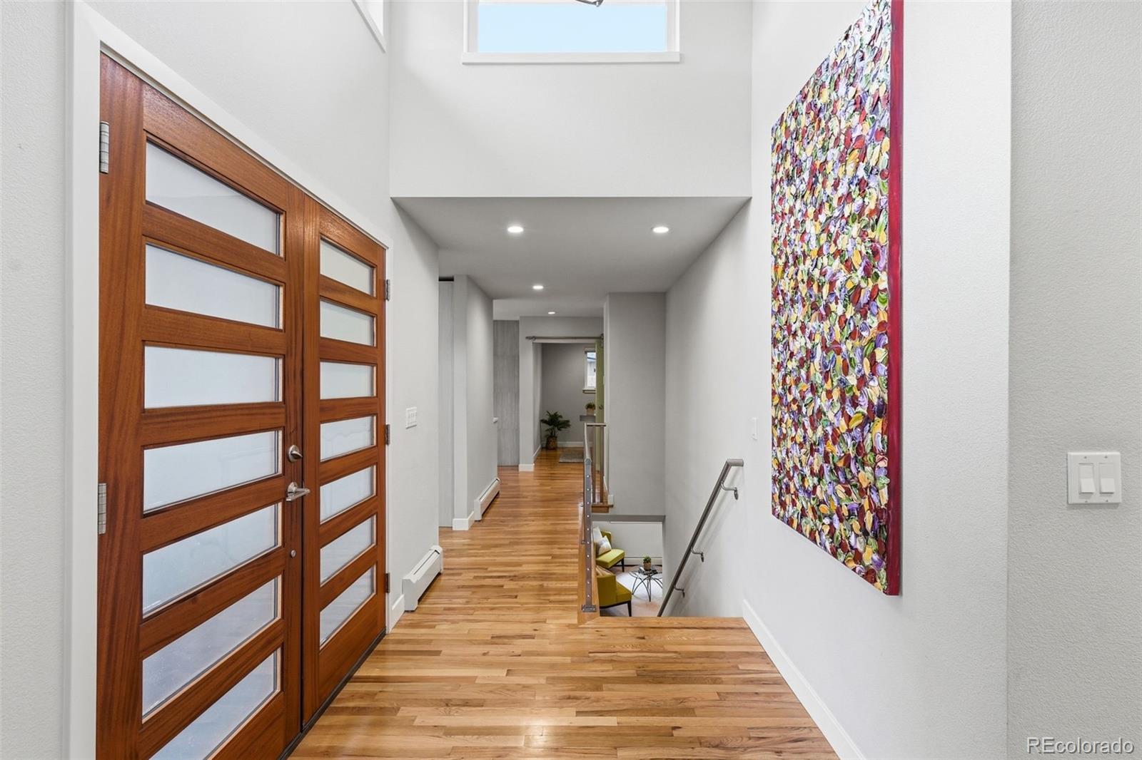 2435 Hawthorn Avenue