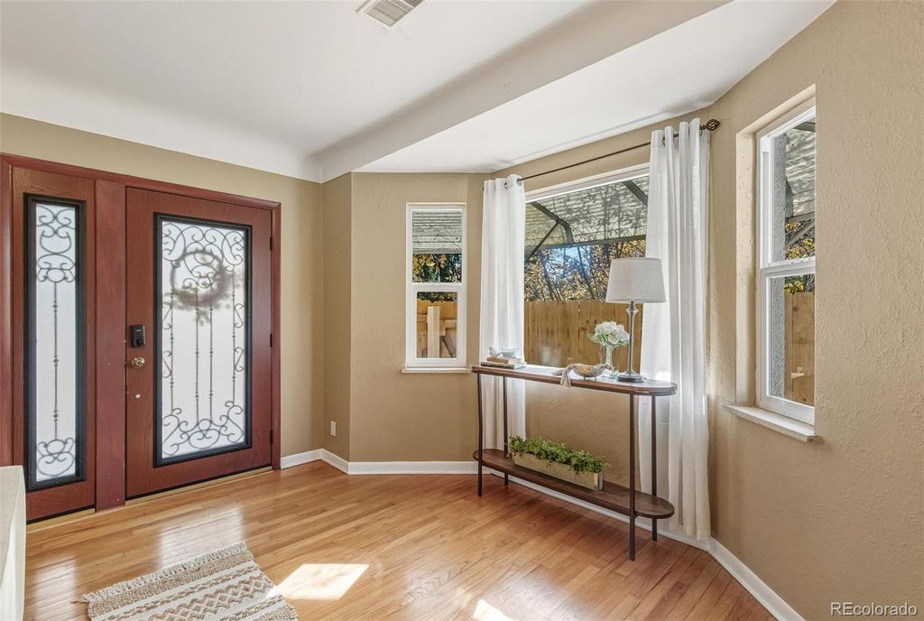 Photo of 1121 Carr Street, Lakewood, CO 80214 (MLS # 8729333)