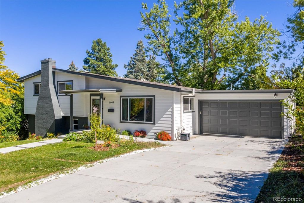 Photo of 6664 S Datura Street, Littleton, CO 80120 (MLS # 6907260)