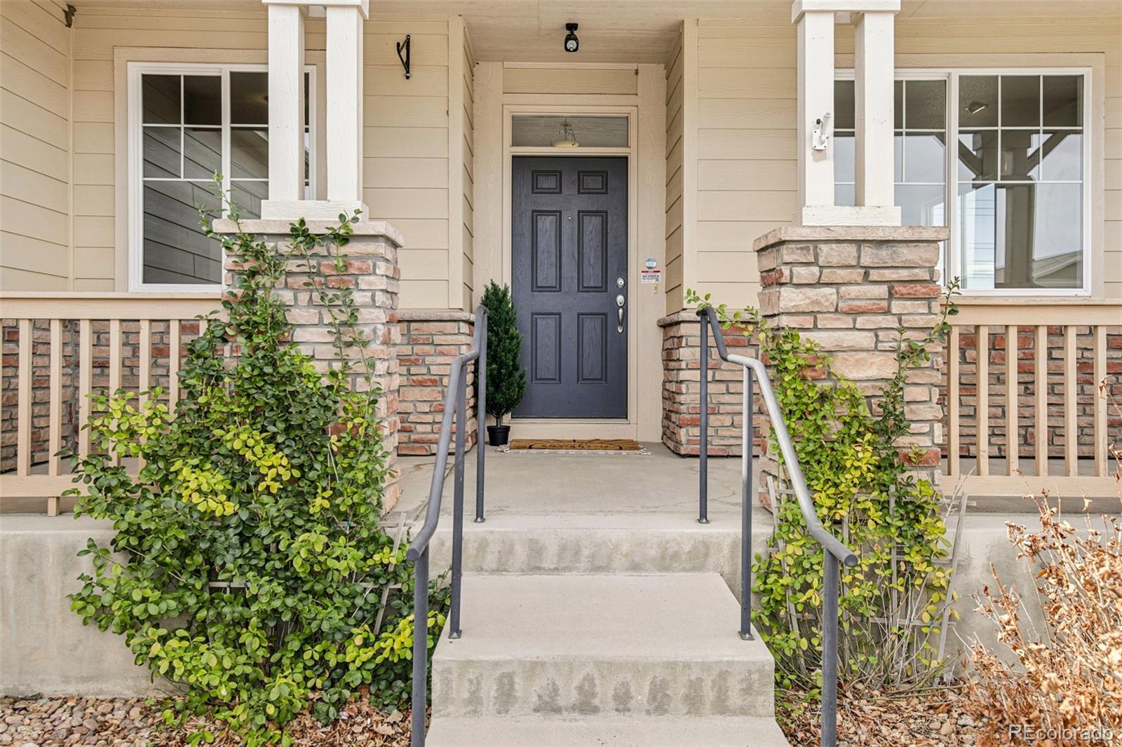 3878 Desert Ridge Circle