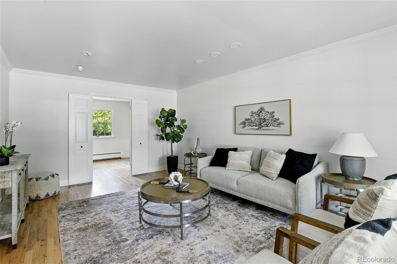 3884 S Niagara Way, Denver, CO, 80237 4 3884 S Niagara Way