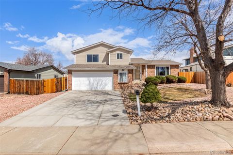 Photo of 3960 S Argonne Way, Aurora, CO 80013 (MLS # 4802230)