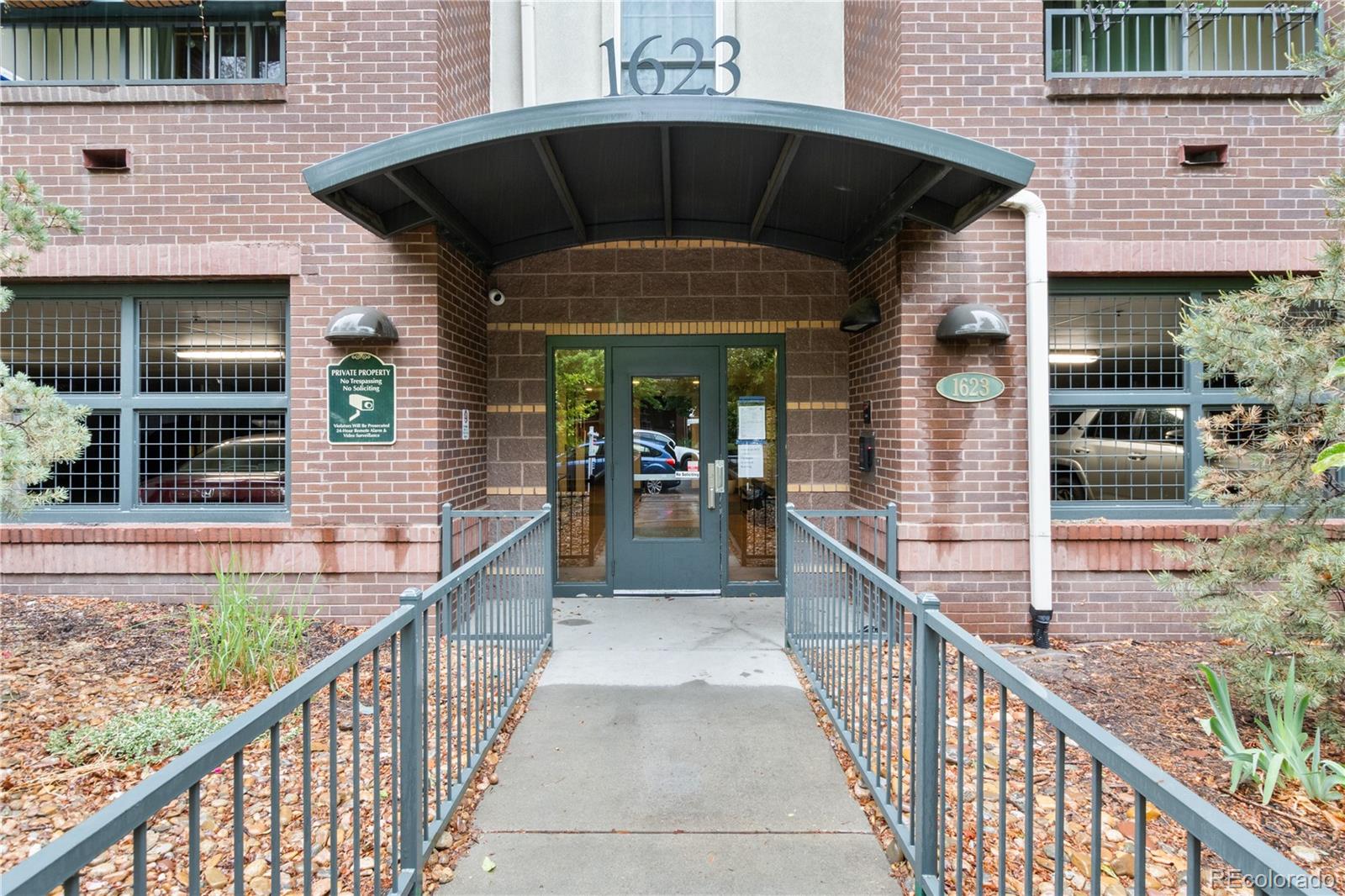 Photo 1 of 30 — 1623 Saint Paul Street 301, Denver, CO 80206