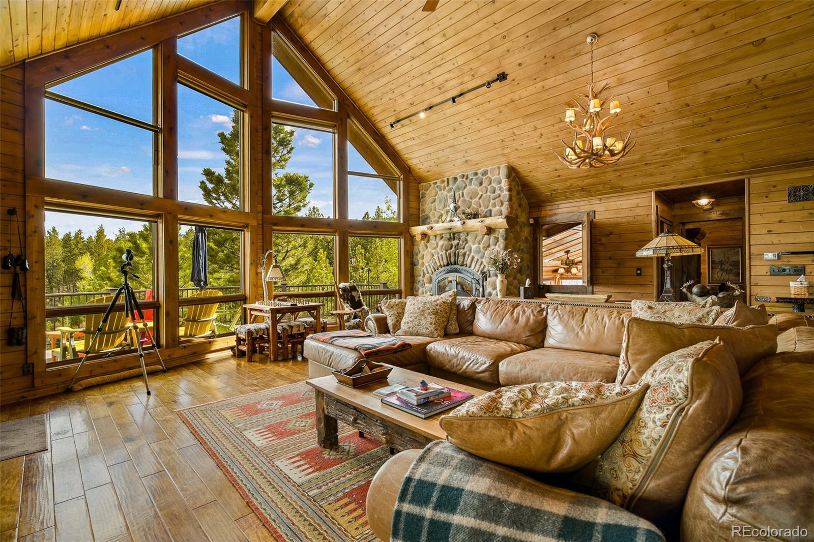 32806 Lakeside Drive