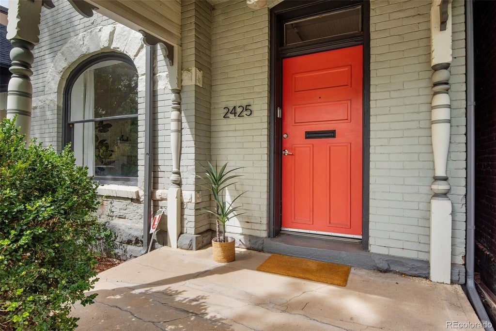 Photo of 2425 Glenarm Place, Denver, CO 80205 (MLS # 9535044)