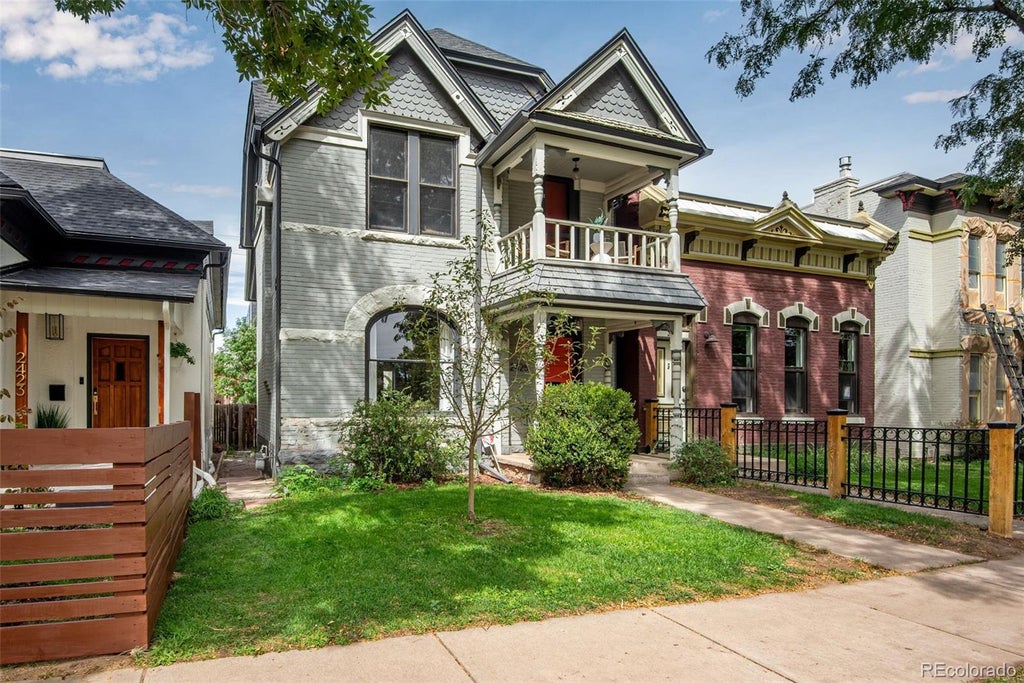 Photo of 2425 Glenarm Place, Denver, CO 80205 (MLS # 9535044)